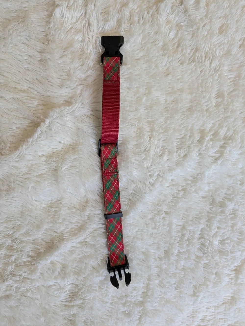 Red And Green Tartan Plaid Medium Size Dog Collar Brand New Never Used